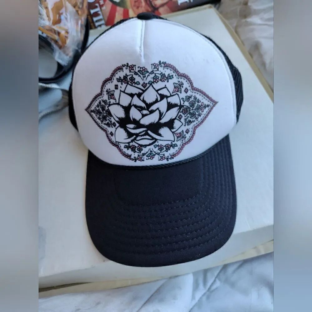O'Neill truckers hat